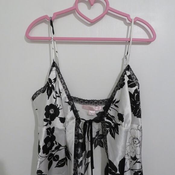 Victoria's Secret Womens Sz M Black White Floral Front Tie Vintage Satin Slip - Picture 3 of 6